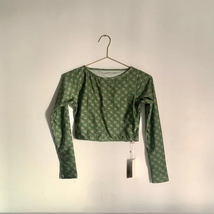 Top Cropped Manga Longa Trikonasana