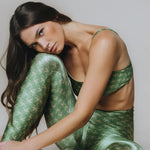 Legging High Trikonasana