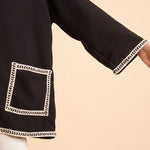 Black embroider manteau